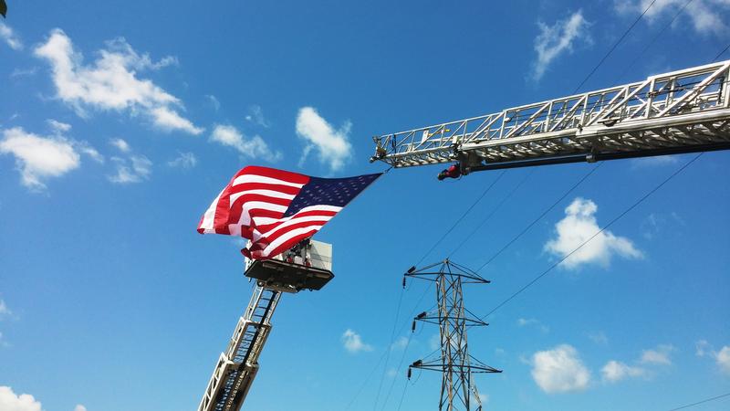 Ladder arch with Tower 99
(05/18/2014)